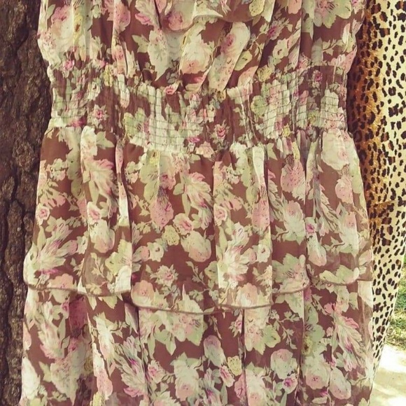 Assorted Items - Picture 2 of 8